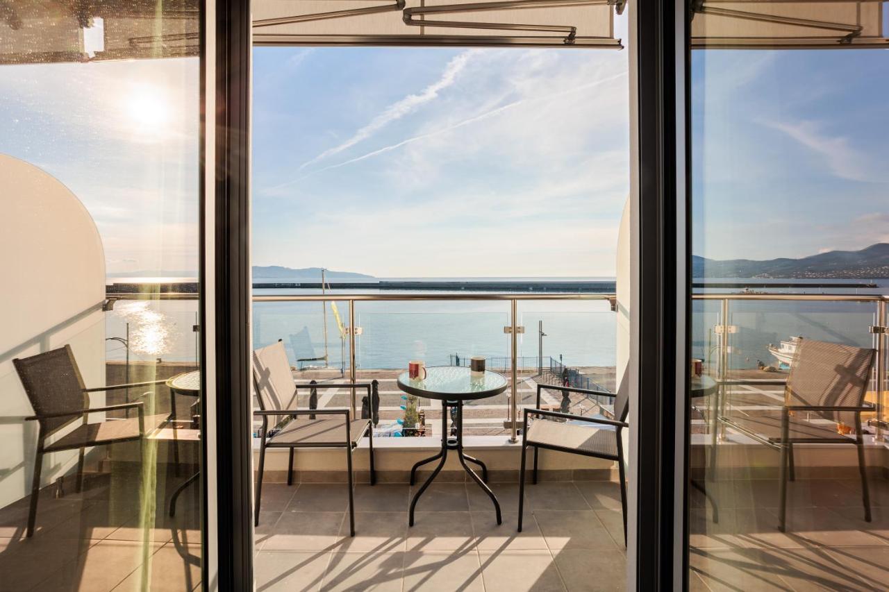 Georgia Seaview Apartment B3 卡拉马塔 外观 照片